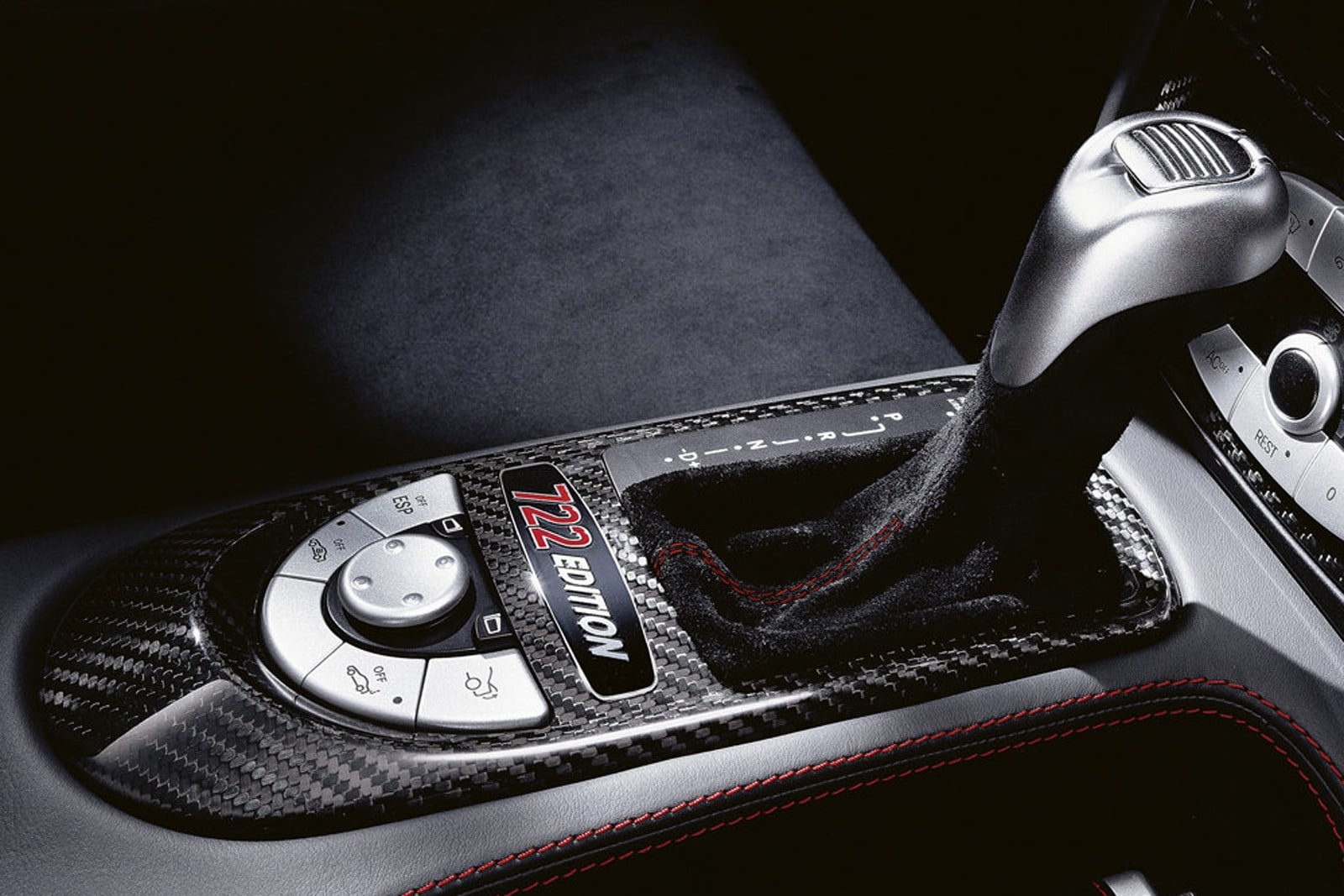 2007 Mercedes-Benz SLR McLaren interior SHF