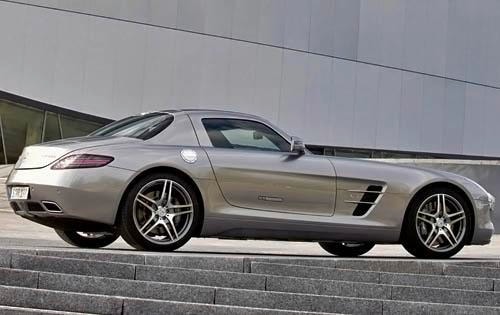 2011 Mercedes-Benz SLS AMG Coupe