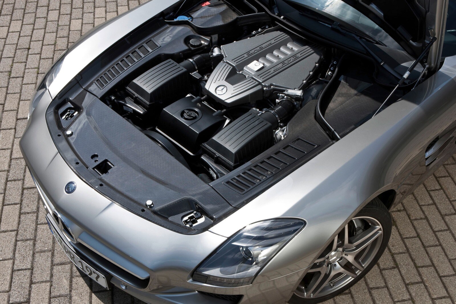 2012 Mercedes-Benz SLS AMG exterior E