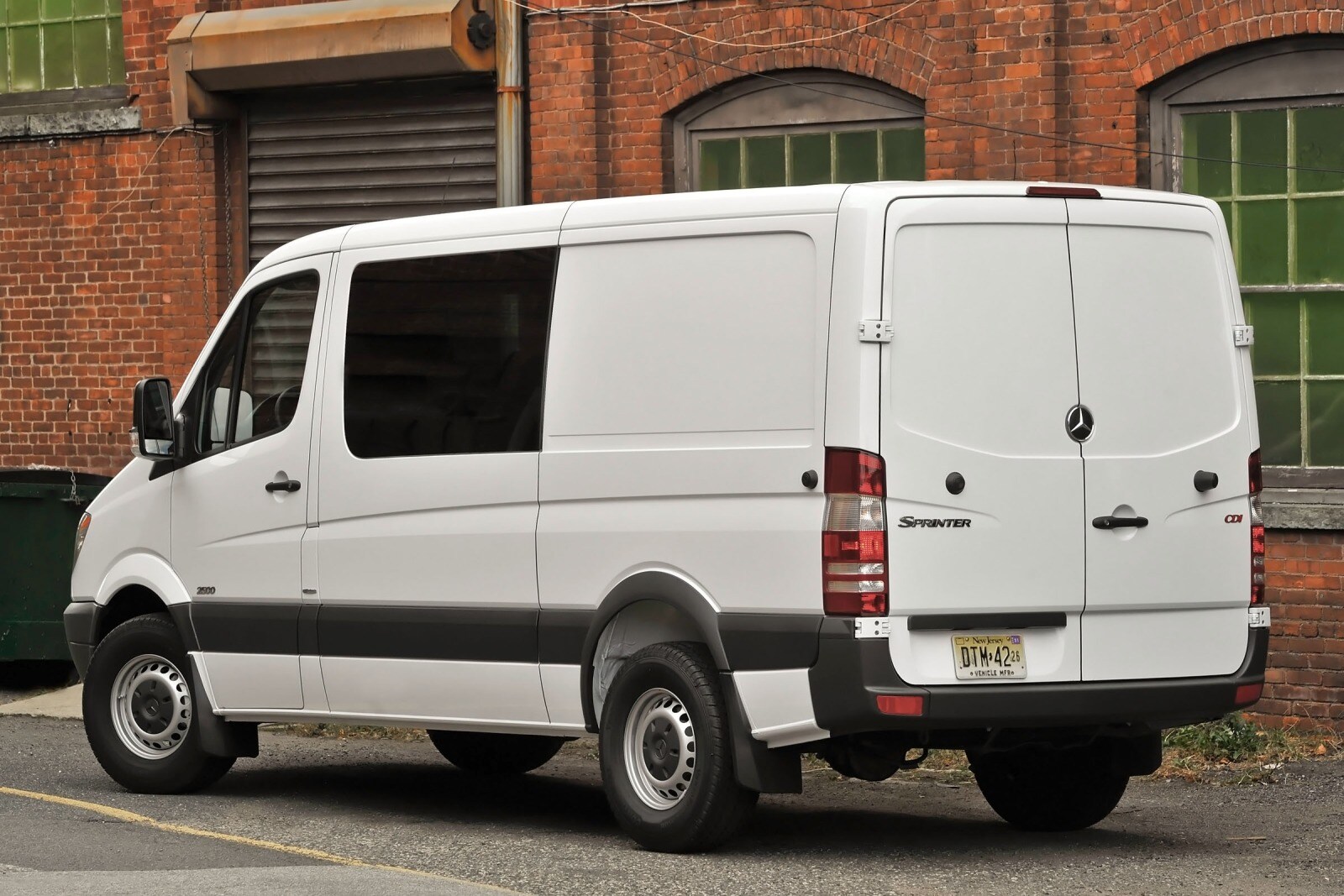 2012 Mercedes-Benz Sprinter exterior F