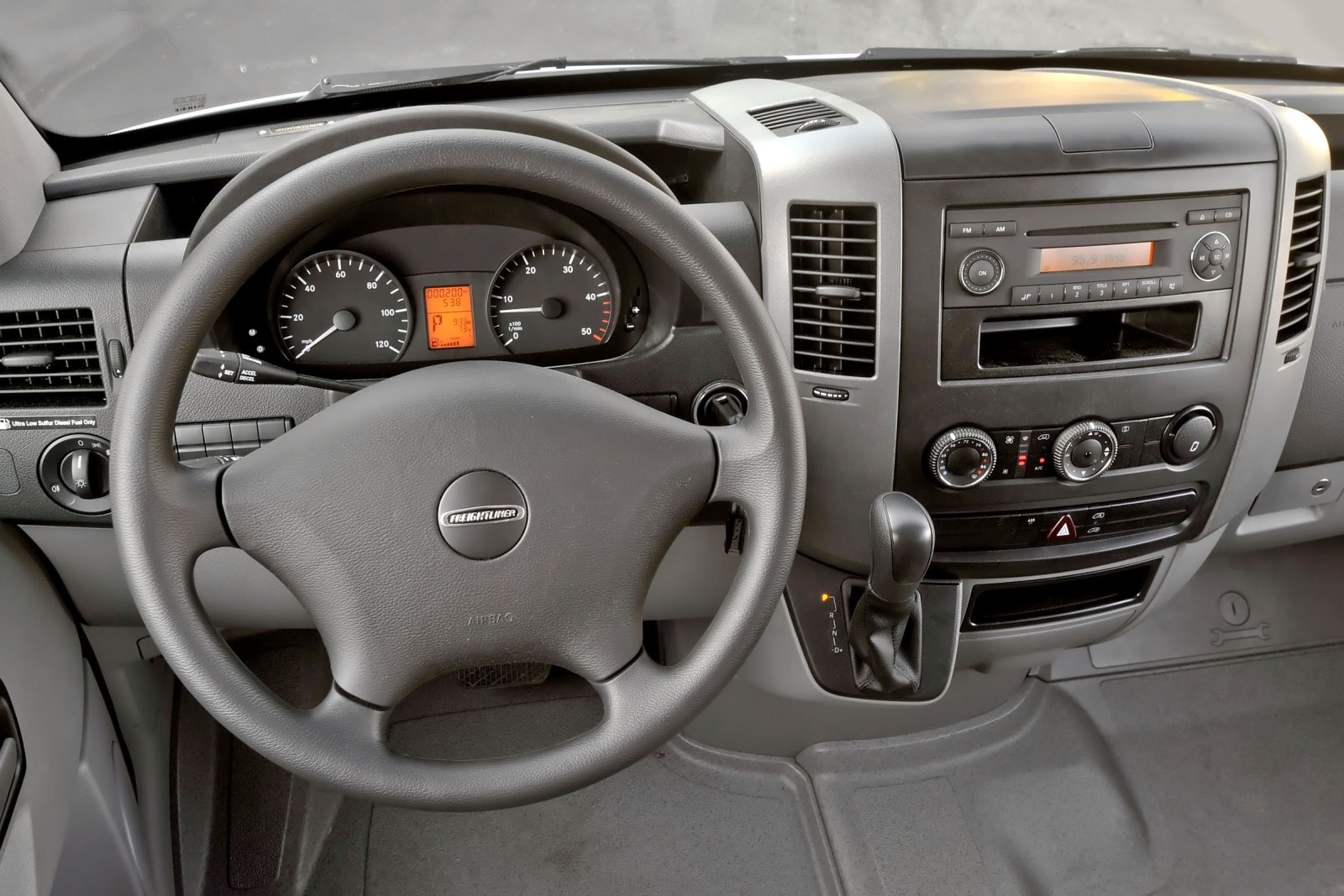 2014 Mercedes-Benz Sprinter interior I