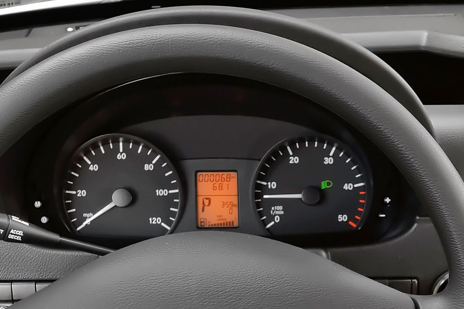 2014 Mercedes-Benz Sprinter interior G