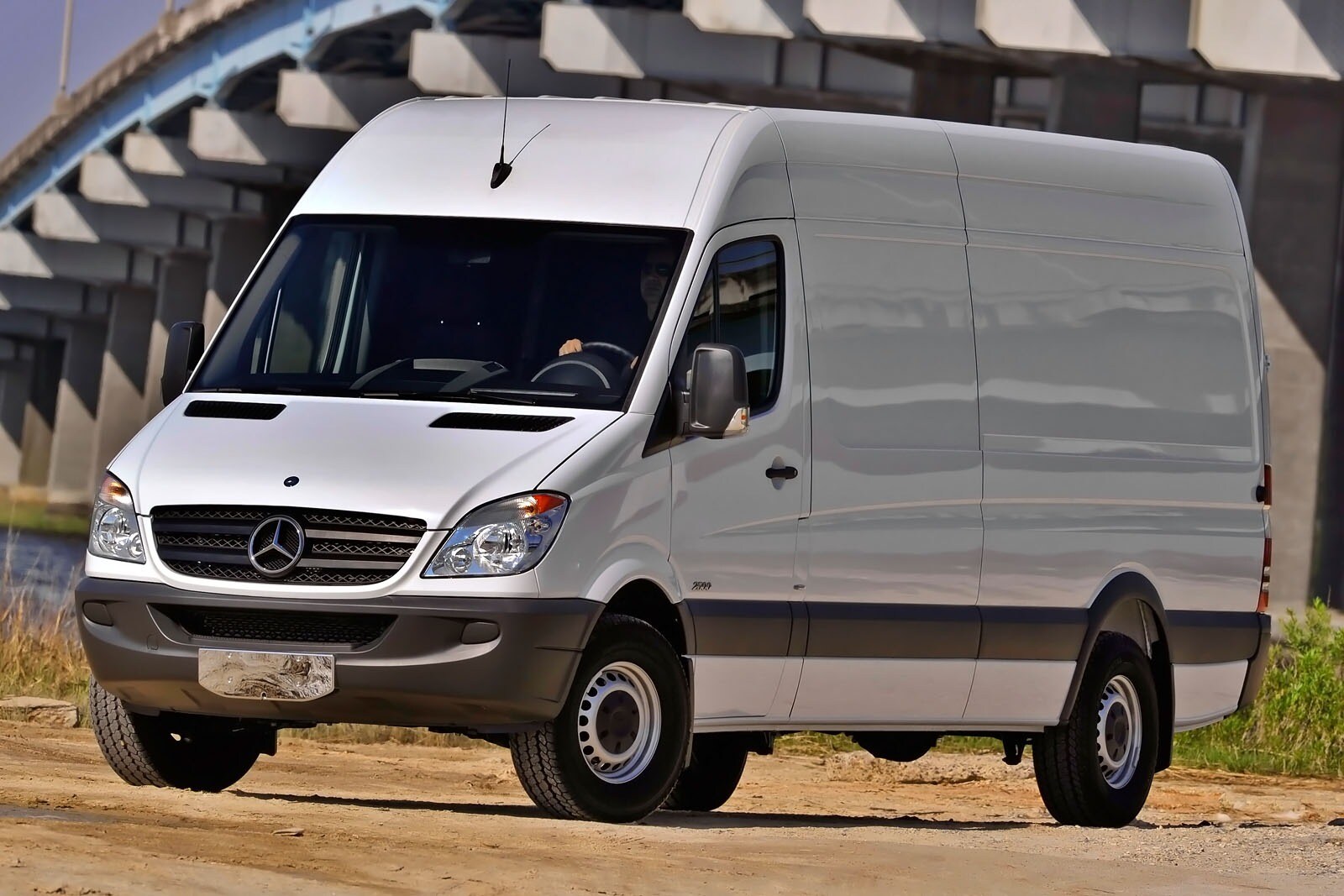 2016 Mercedes-Benz Sprinter exterior FQ