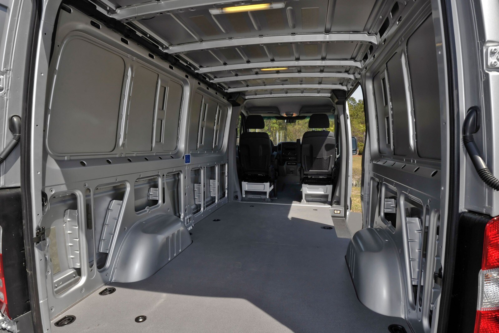 2017 Mercedes-Benz Sprinter front safety CARGO
