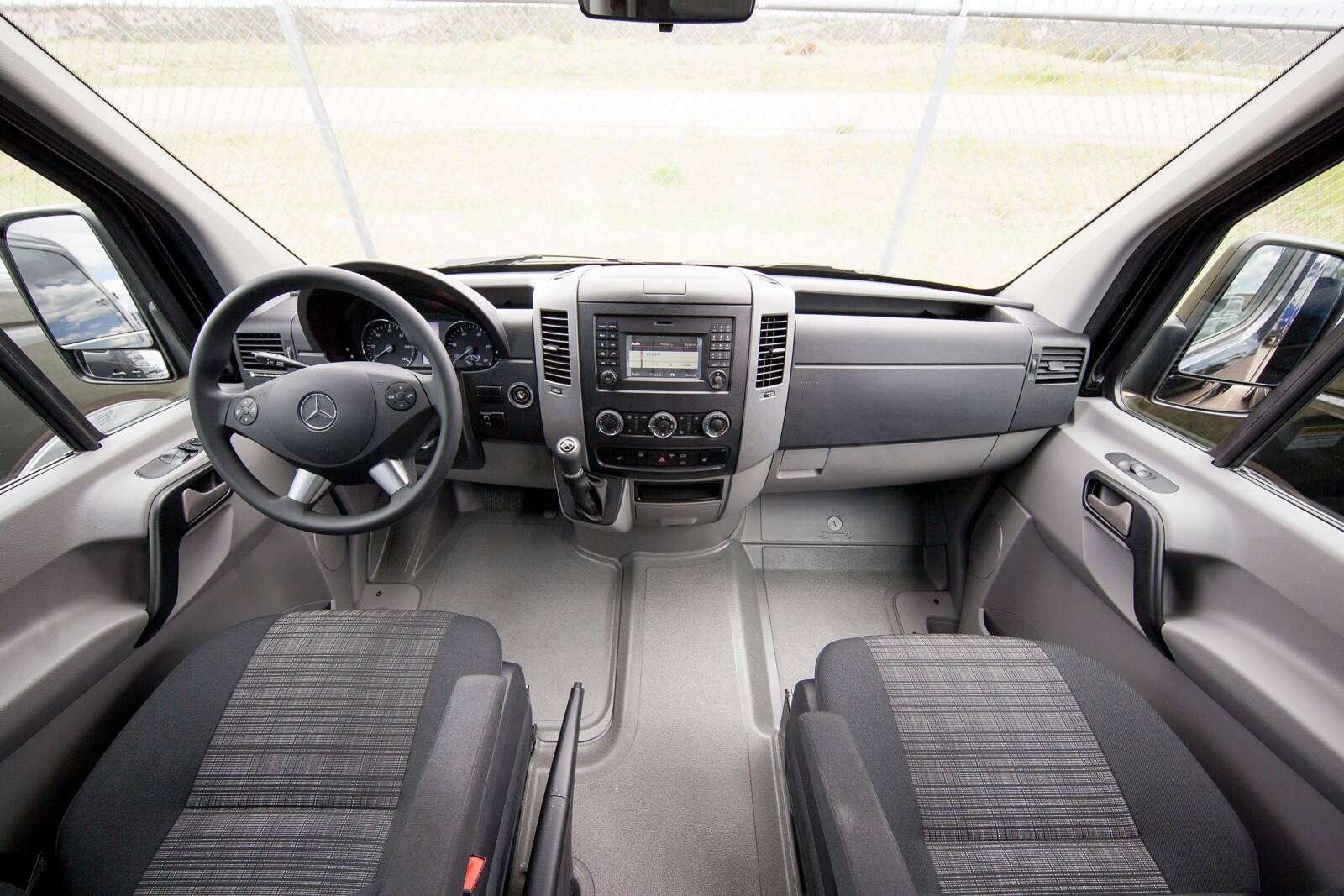 2017 Mercedes-Benz Sprinter interior D