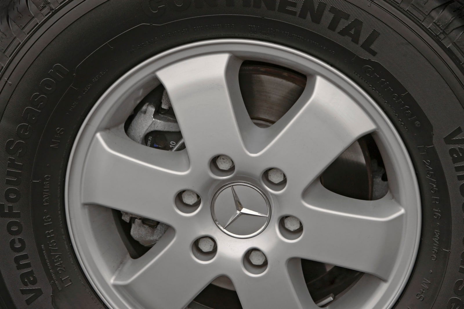 2017 Mercedes-Benz Sprinter exterior W