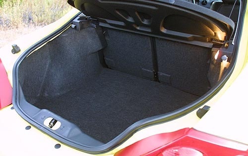 2001 Mercury Cougar interior CARGO
