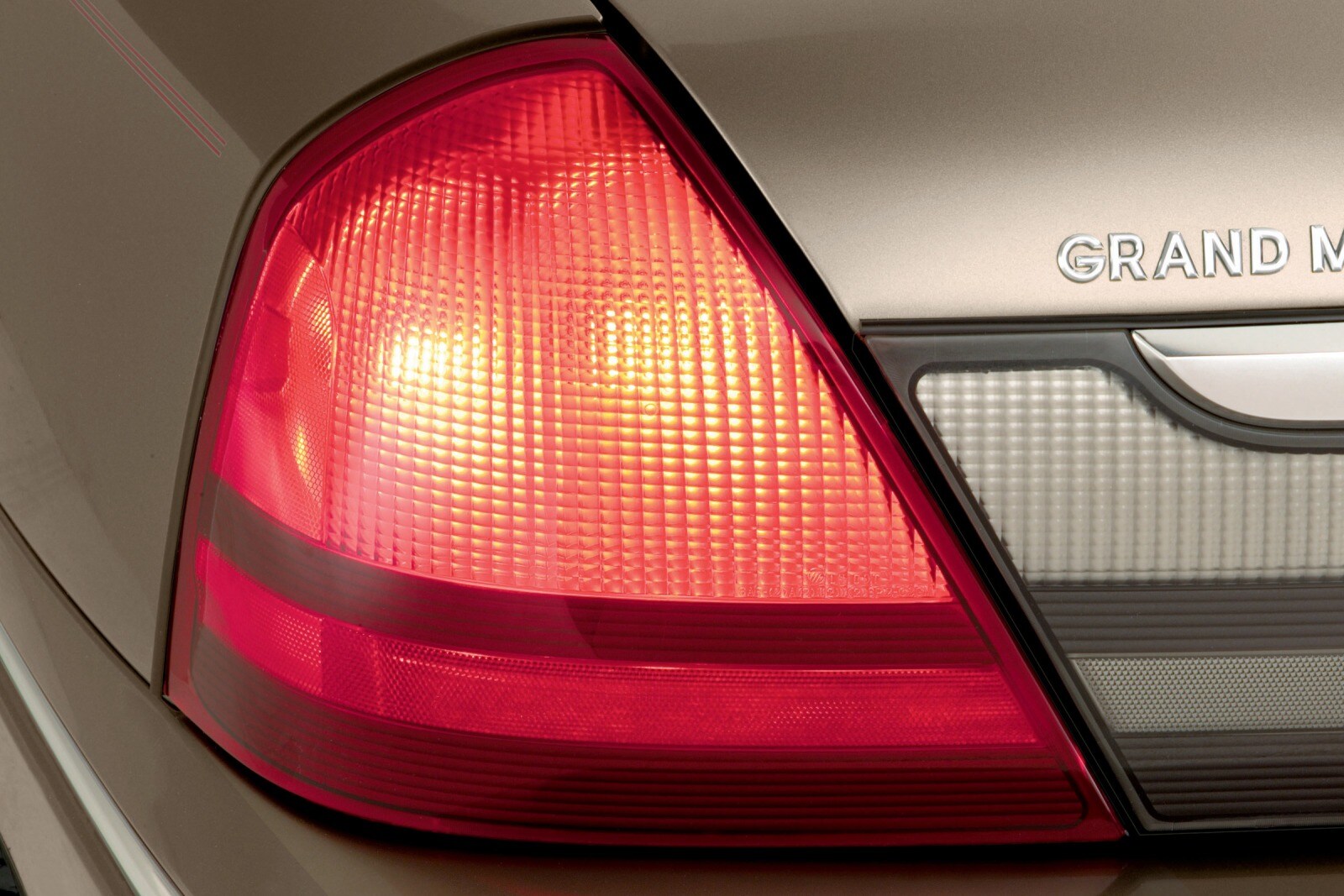 2007 Mercury Grand Marquis exterior EDETAIL