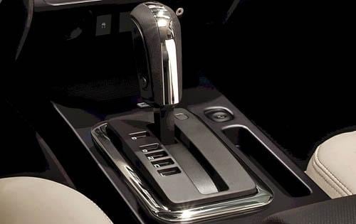 2011 Mercury Mariner Hybrid interior DETAIL