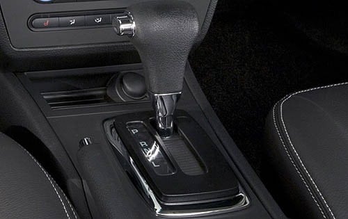 2006 Mercury Milan interior CC