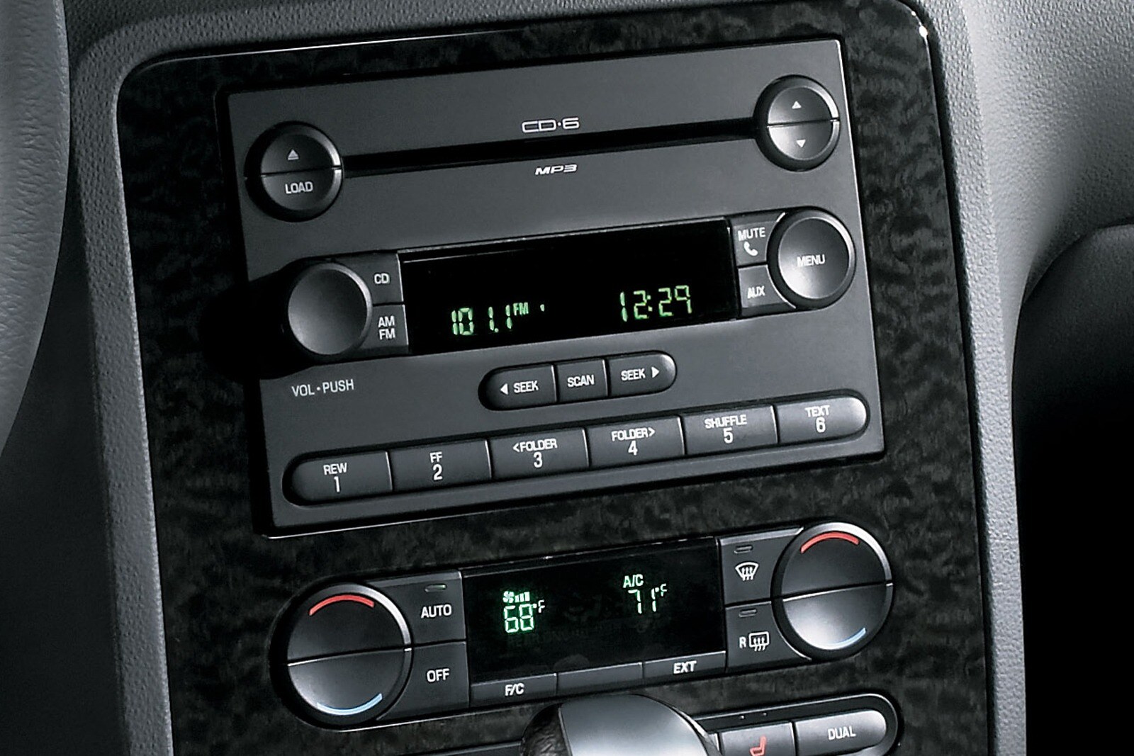 2007 Mercury Montego interior CC