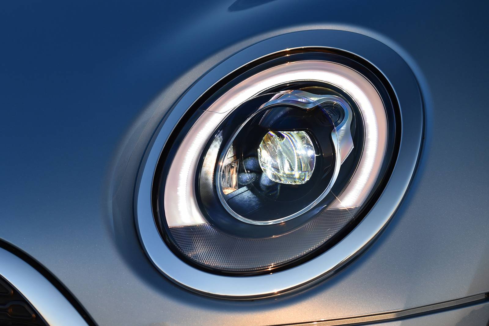 2018 MINI Clubman — OEM photo 5
