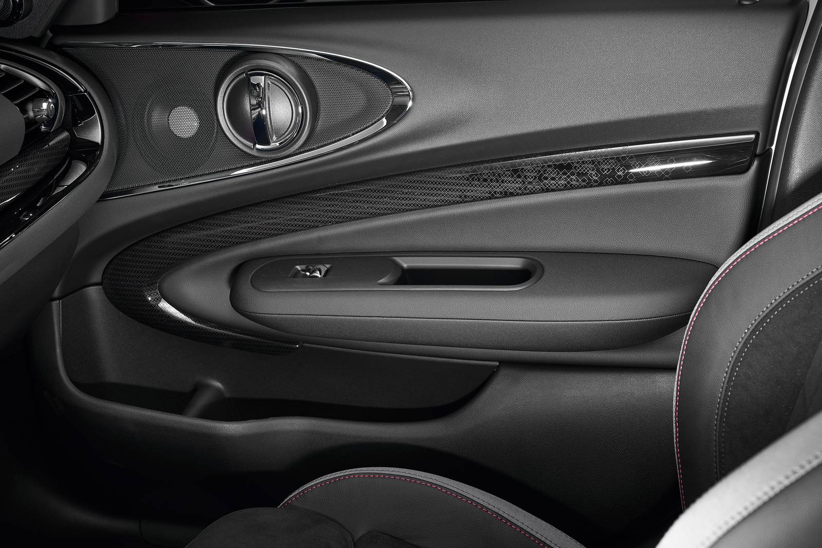 2020 MINI Clubman interior DETAIL