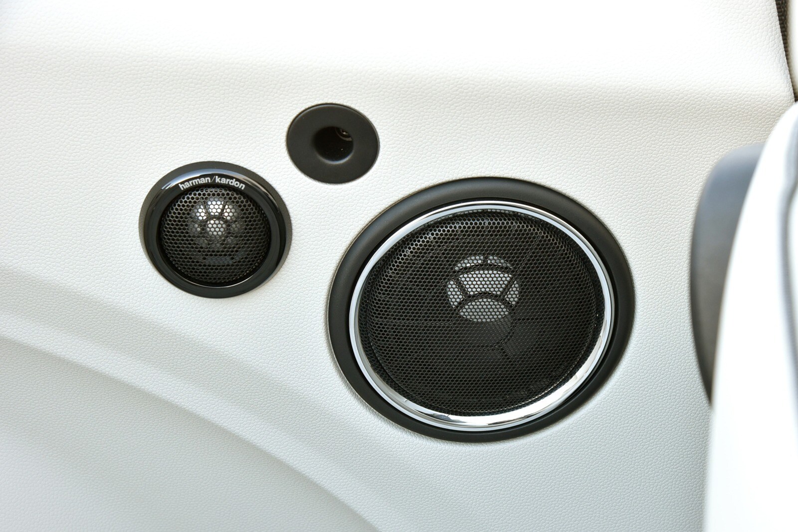 2017 MINI Convertible front safety DETAIL