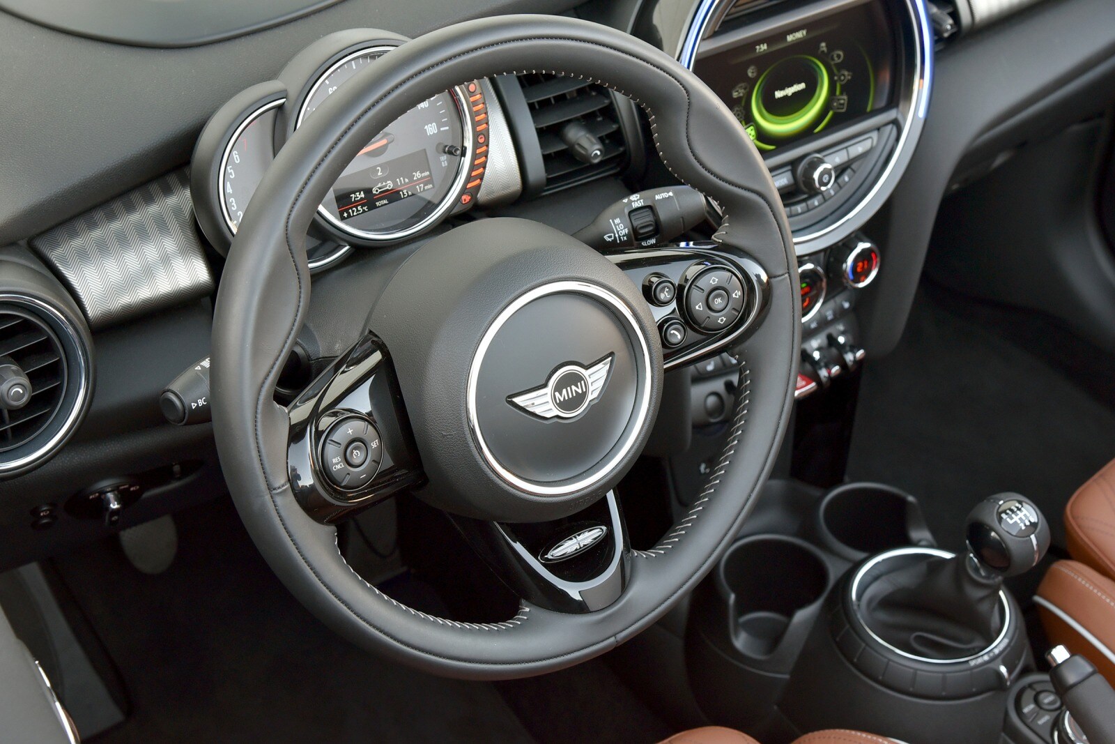 2017 Mini Convertible interior SWD