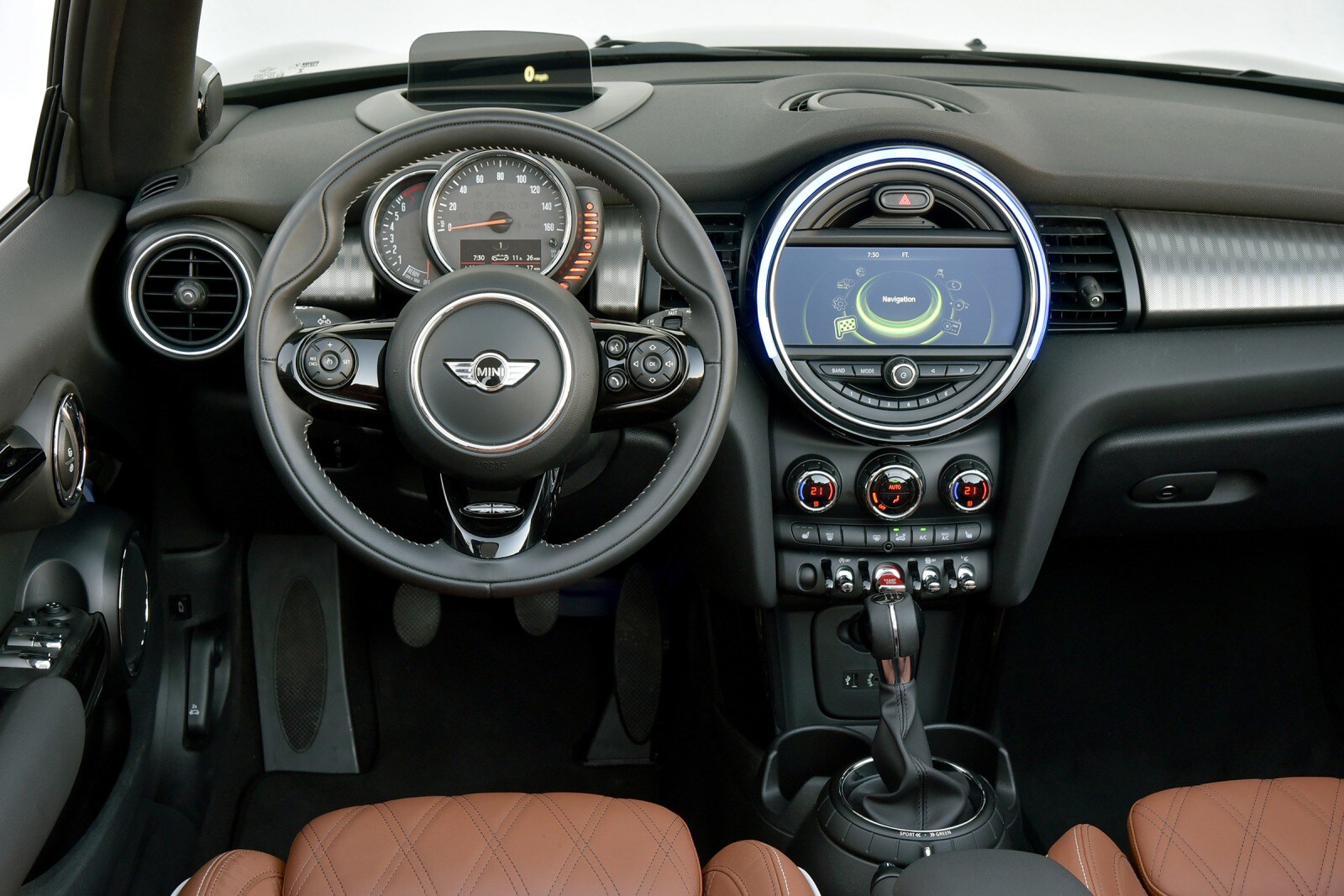 2018 Mini Convertible interior SWD