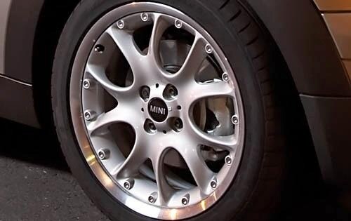 2010 Mini Cooper exterior W