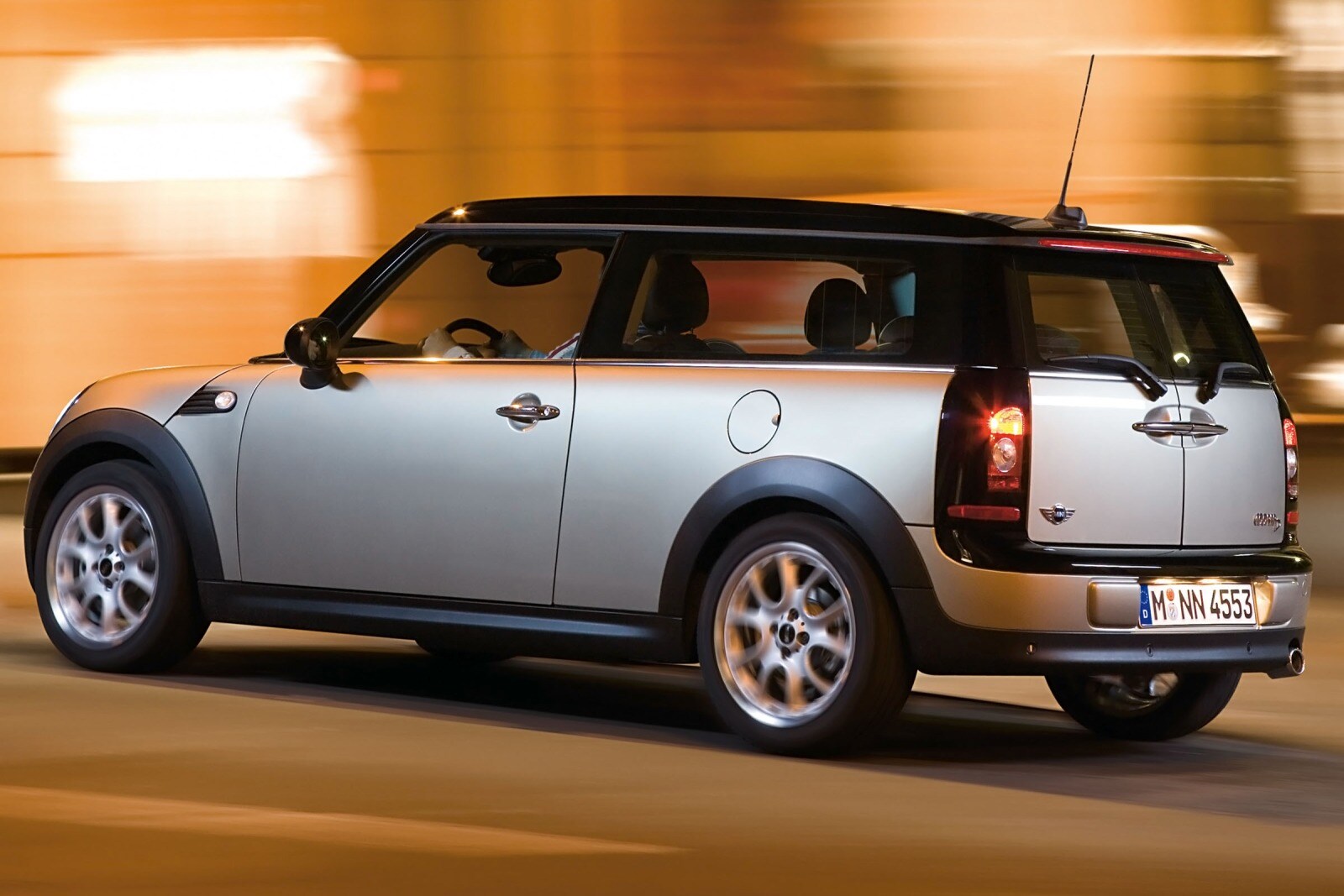 2014 MINI Cooper Clubman Hatchback S Exterior