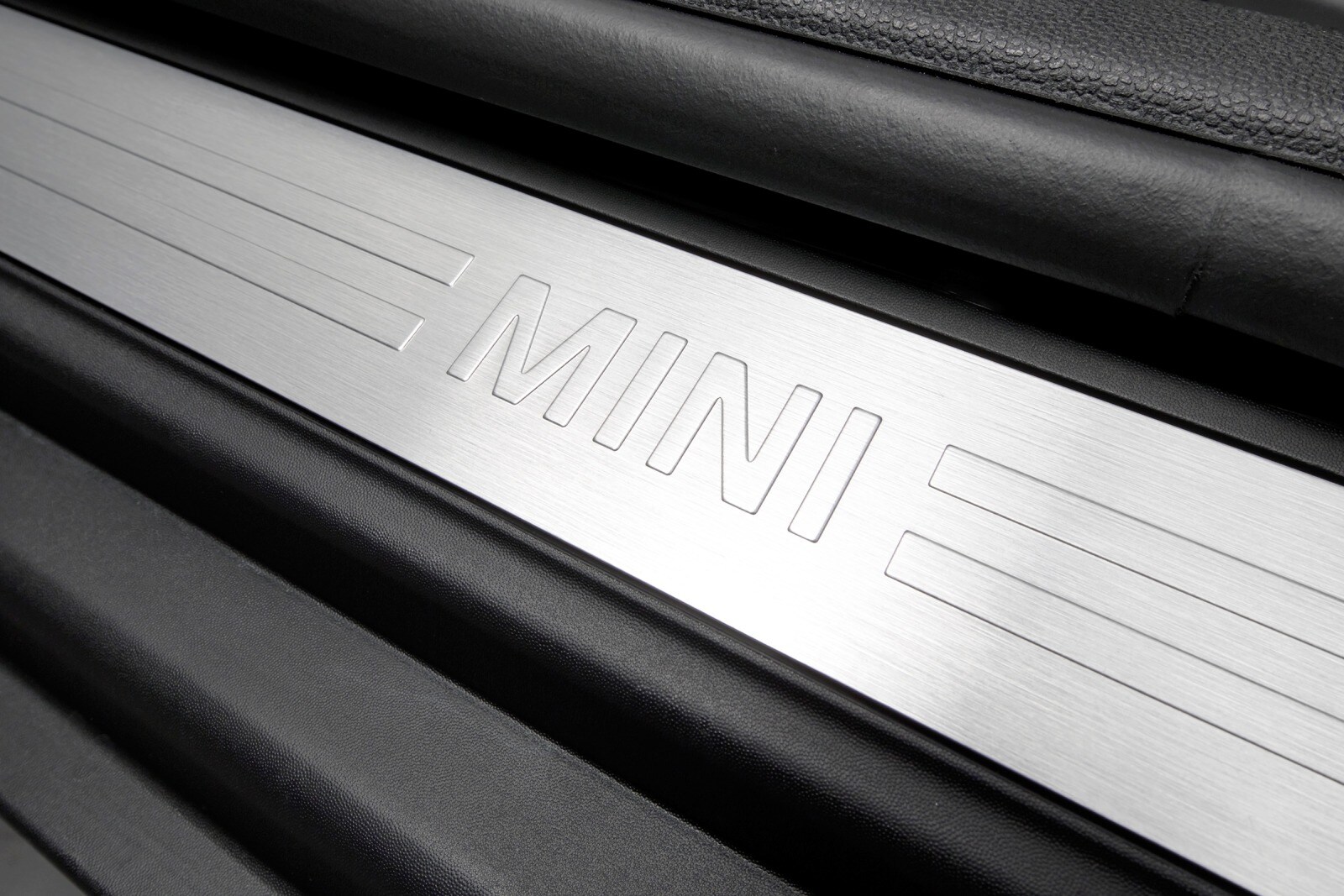 2016 Mini Cooper interior DETAIL