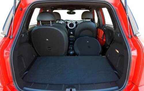 2011 MINI Cooper Countryman interior CARGO
