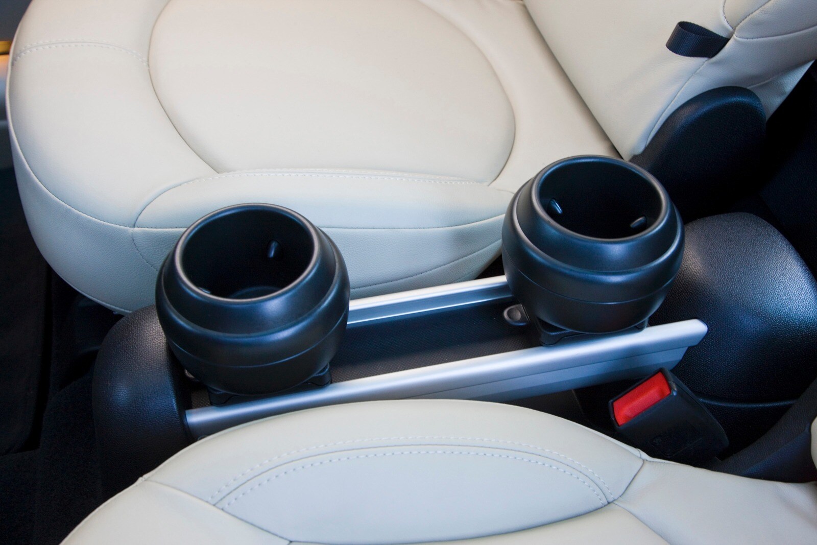 2012 Mini Cooper interior CUP