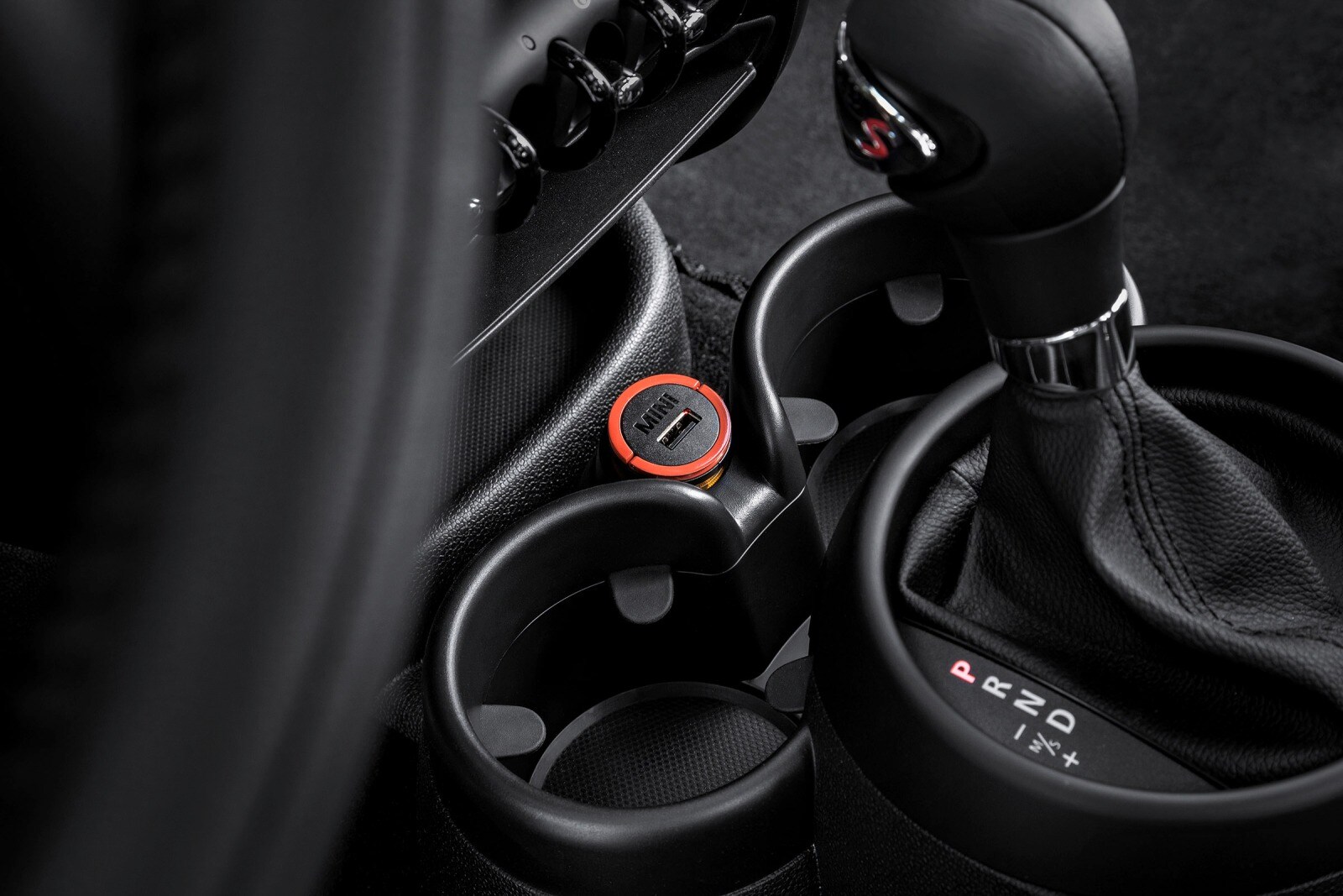 2015 Mini Cooper interior DETAIL
