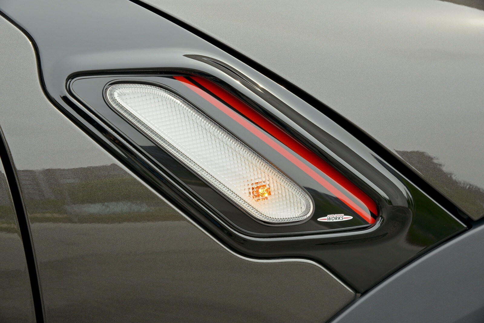 2016 Mini Cooper exterior EDETAIL