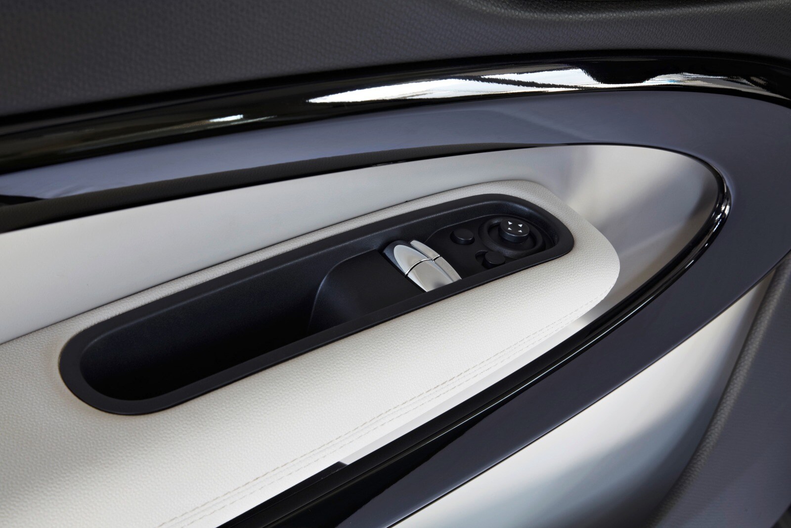 2016 Mini Cooper interior DETAIL