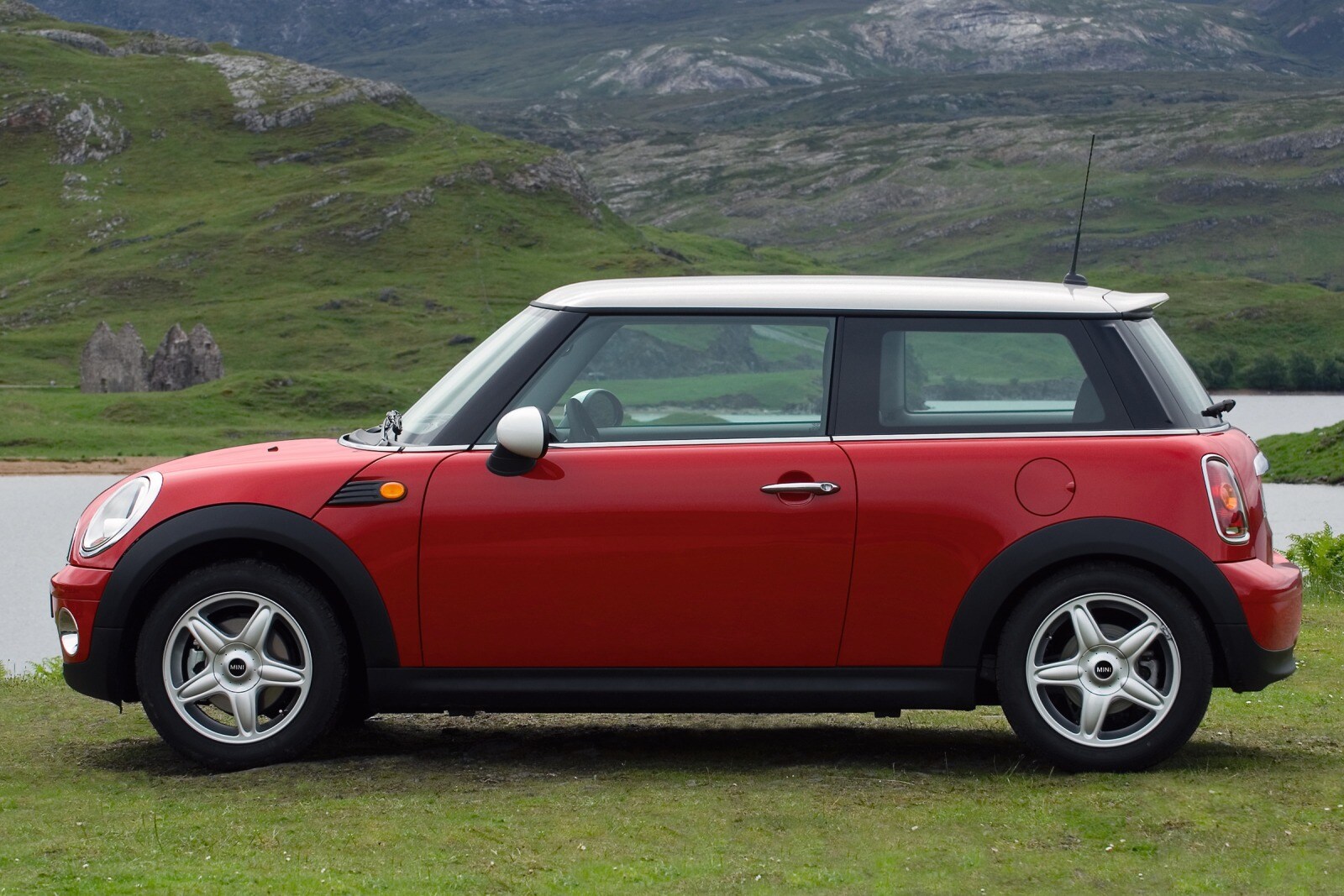 2007 MINI Cooper exterior F