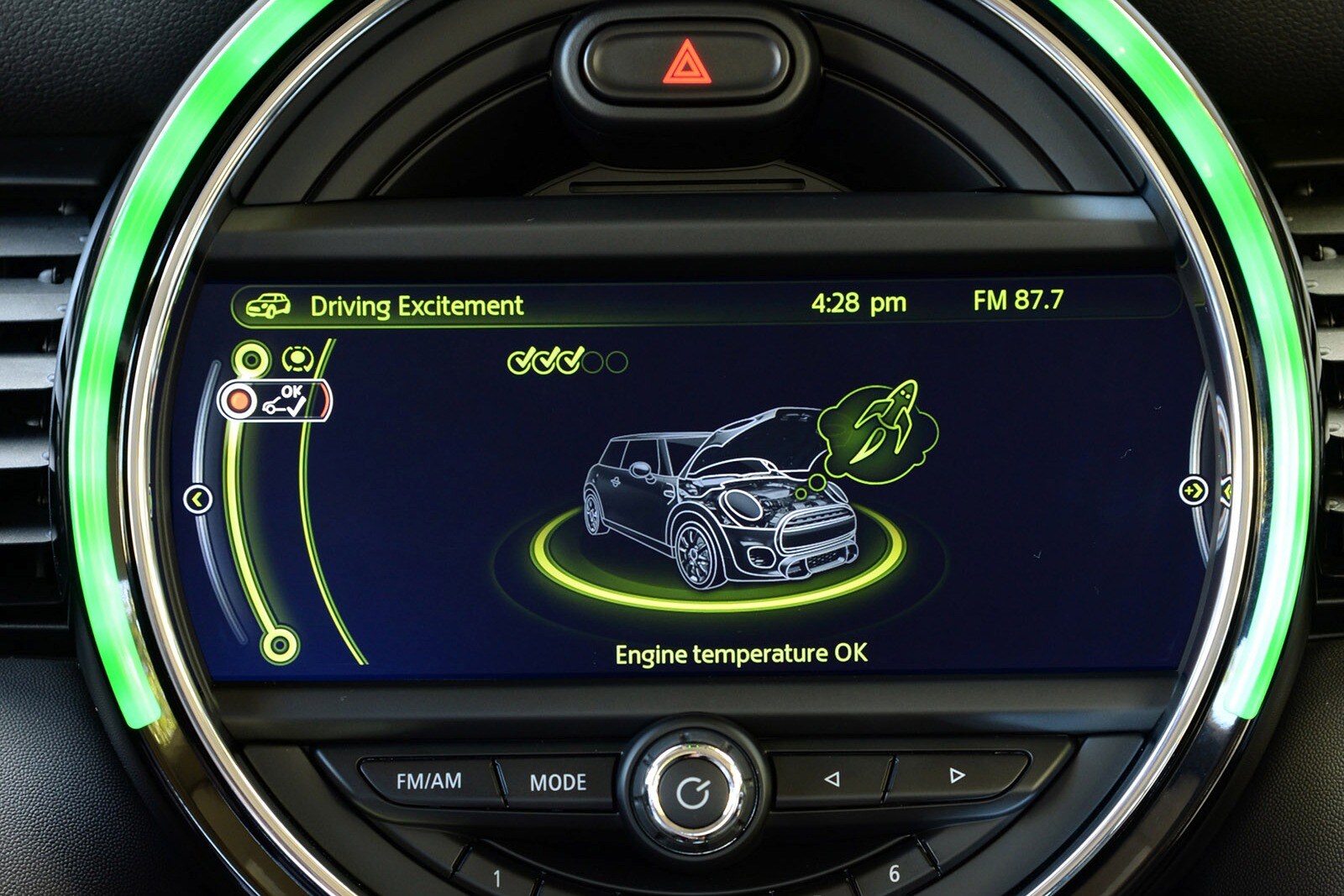 2014 Mini Cooper interior CC