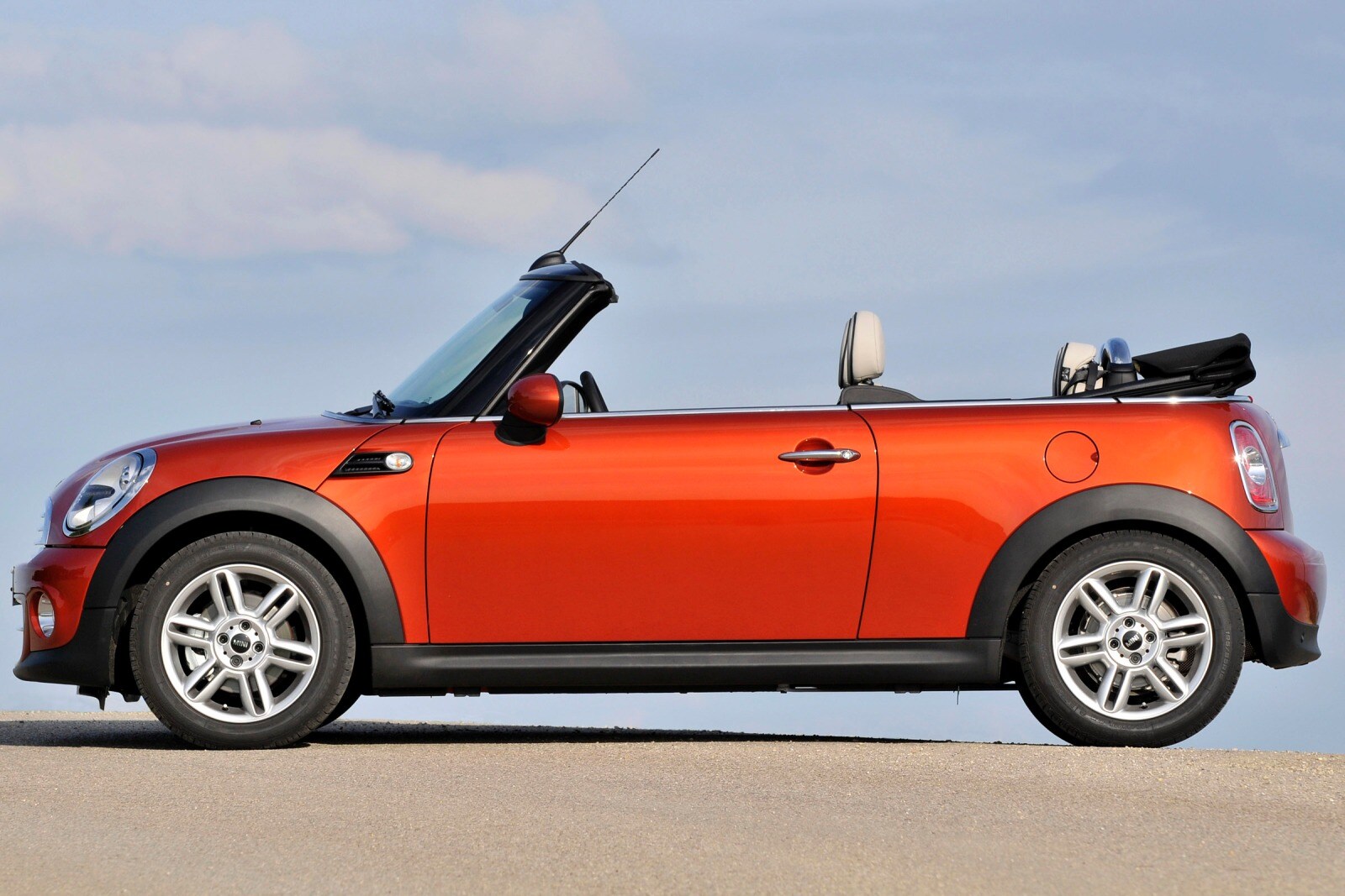 2014 Mini Cooper exterior F