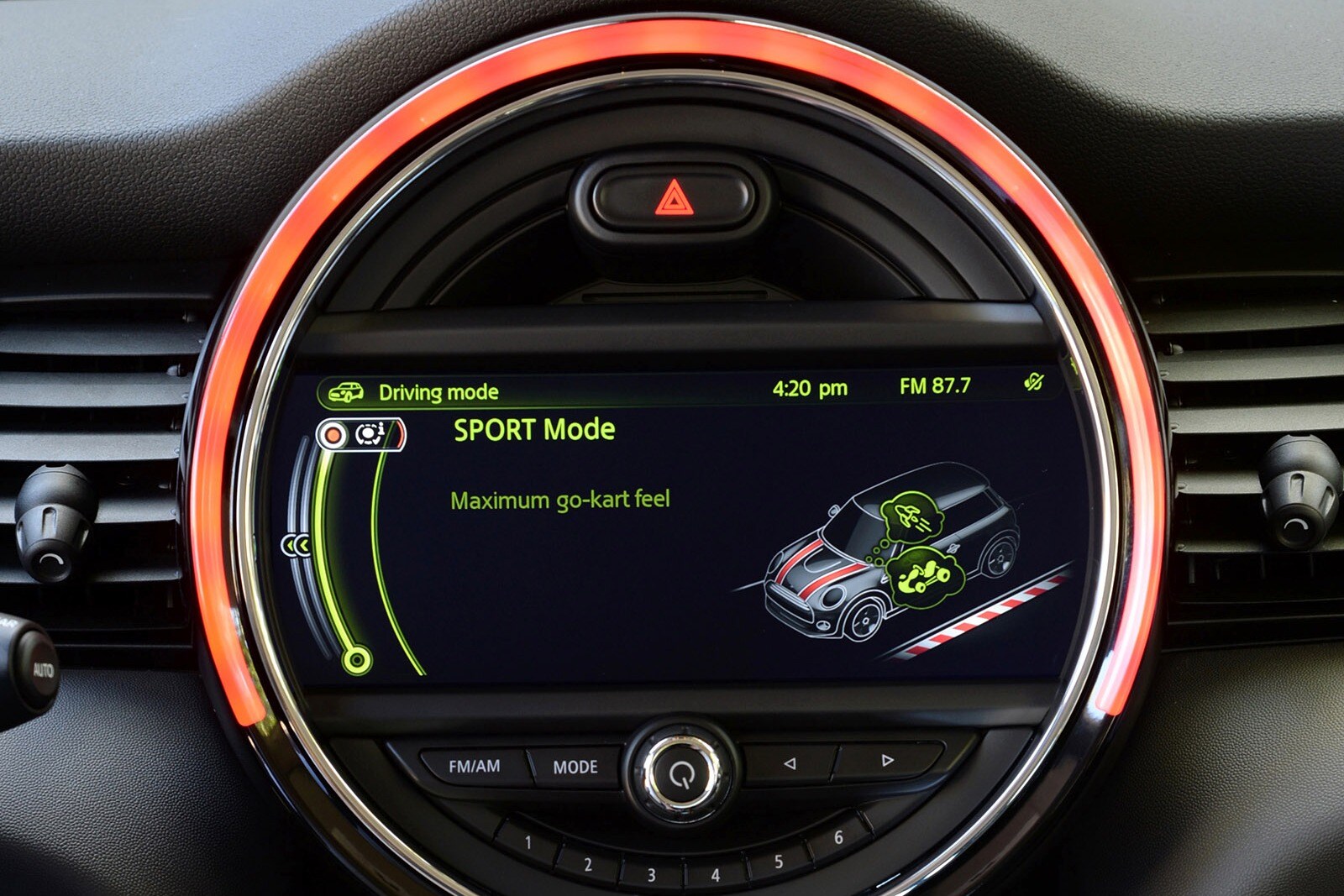 2016 Mini Cooper interior CC