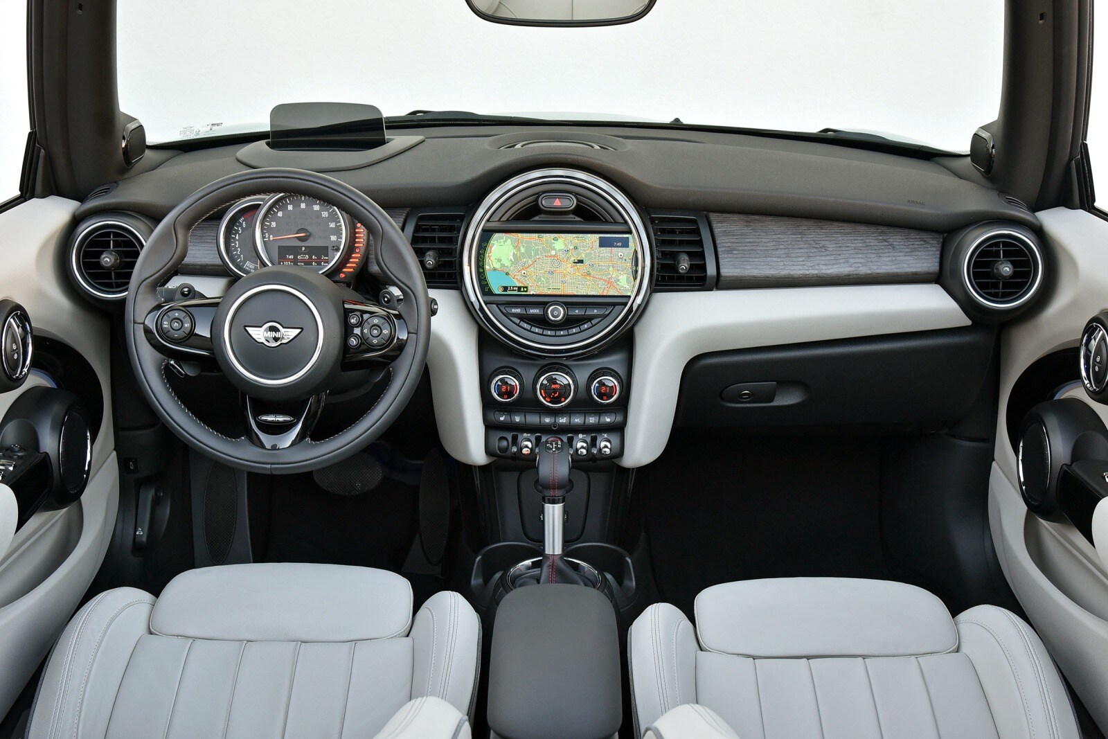 2016 Mini Cooper interior D