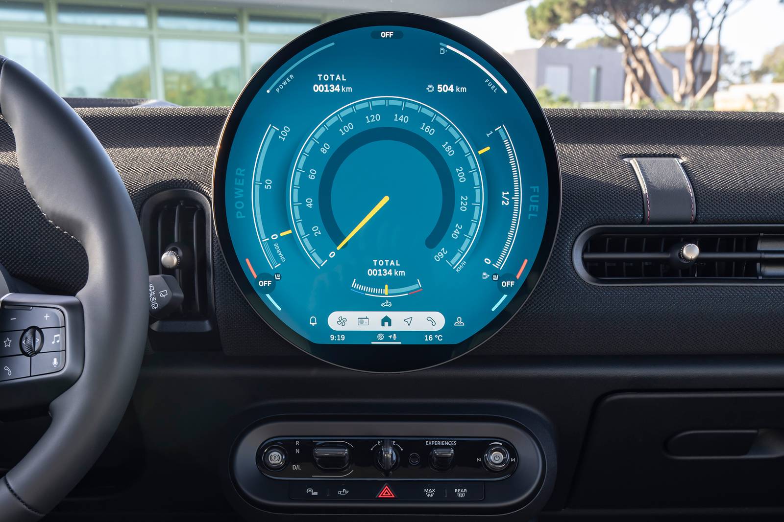 2025 MINI Cooper interior CC