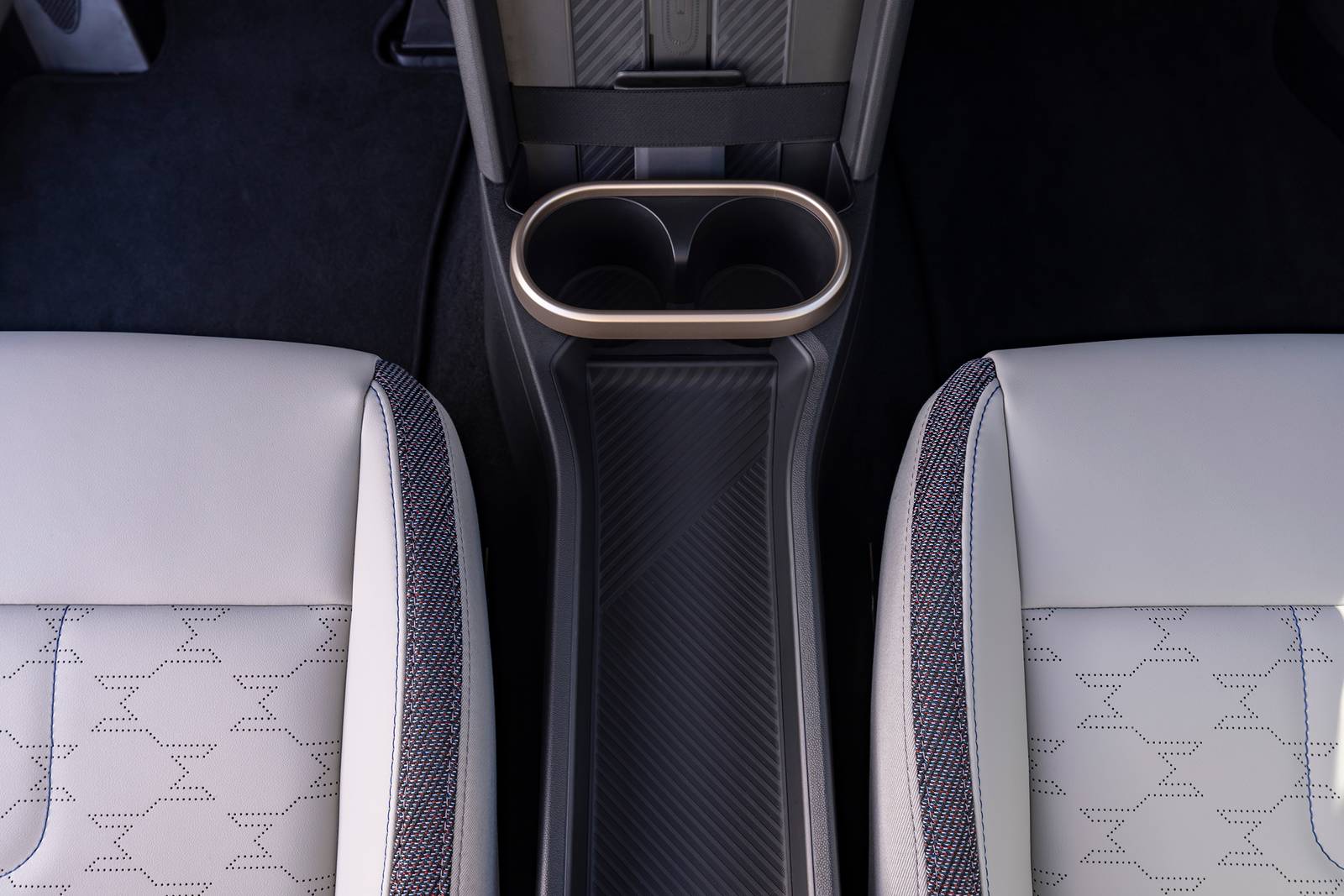 2025 MINI Cooper interior CUP