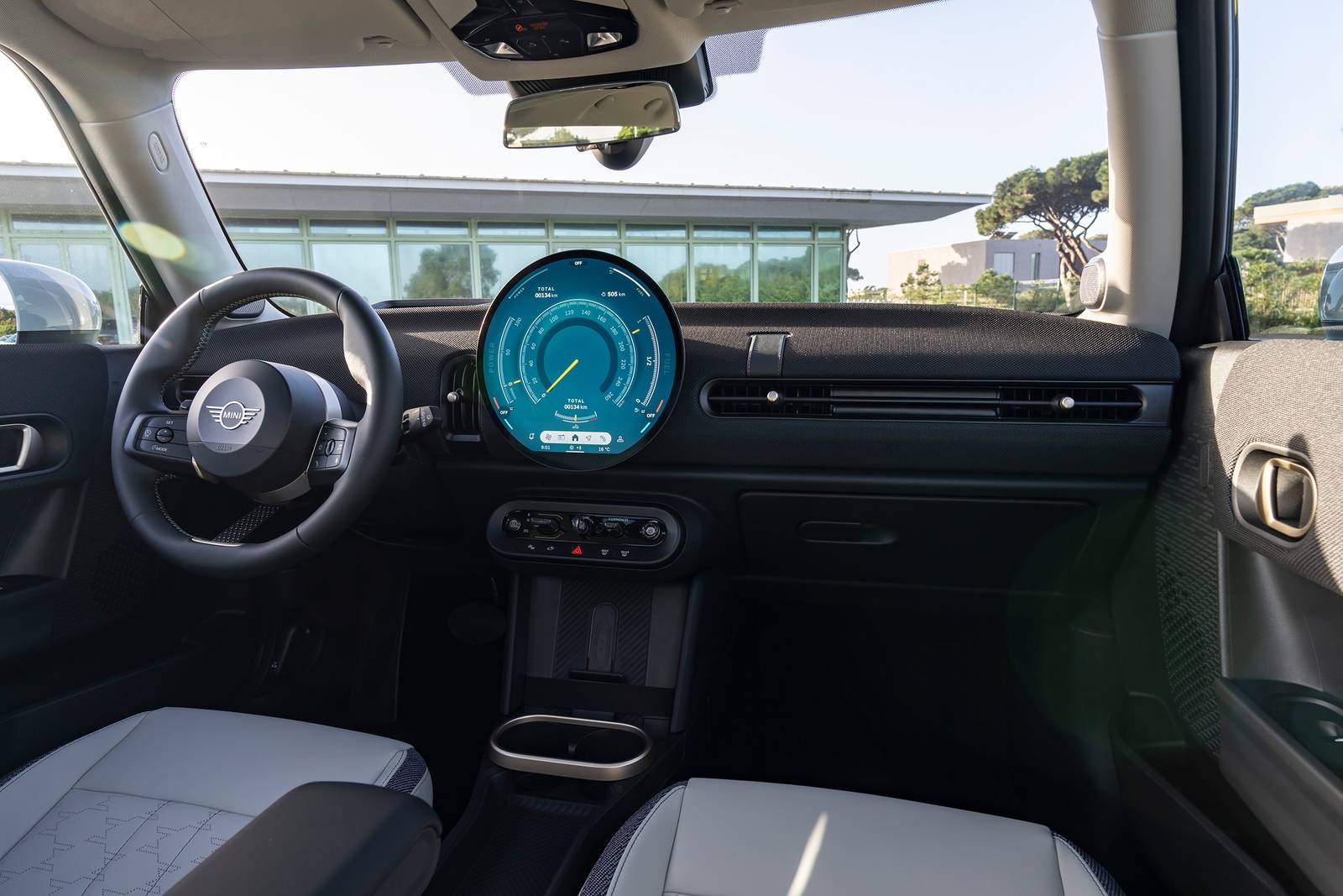 2025 MINI Cooper interior D