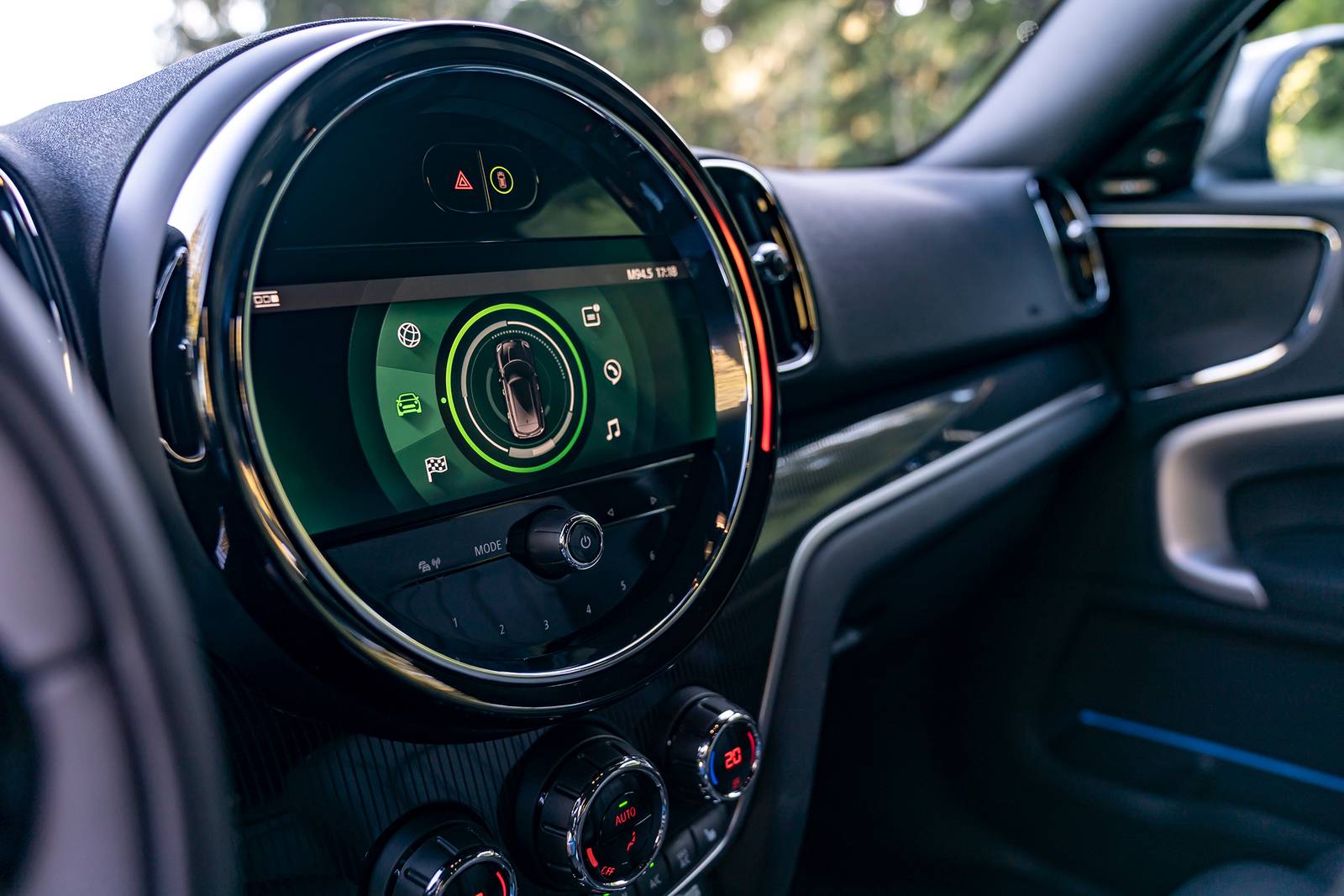 2021 MINI Countryman interior CC