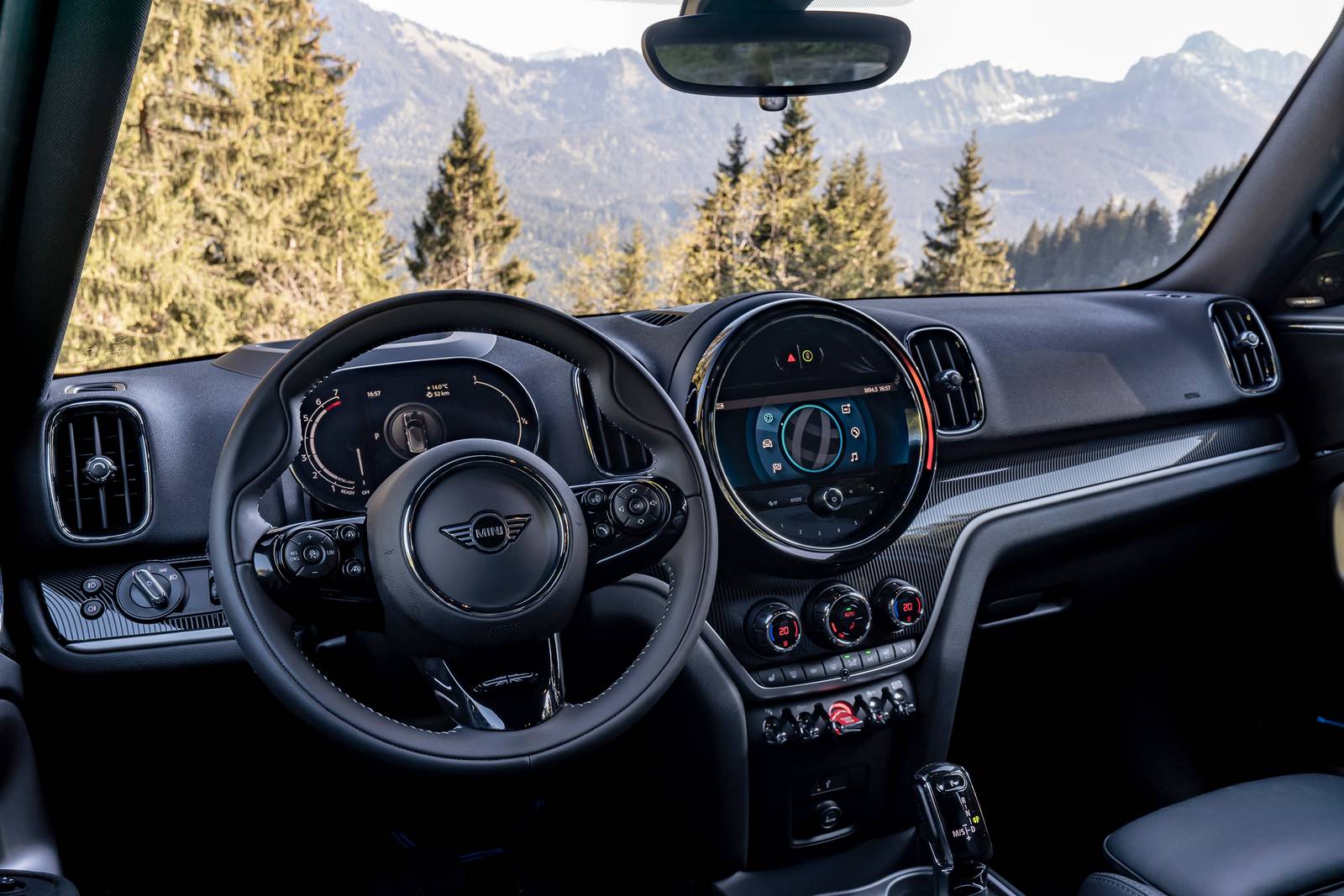 2021 MINI Countryman interior D