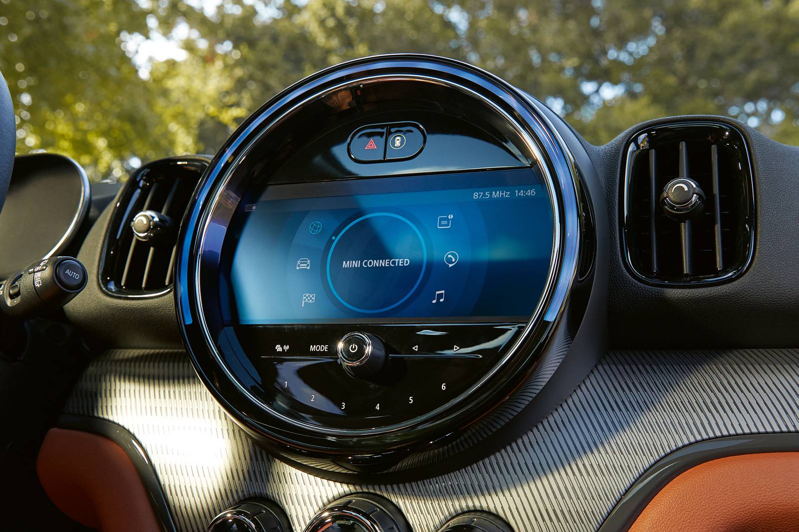 2021 MINI Countryman interior CC