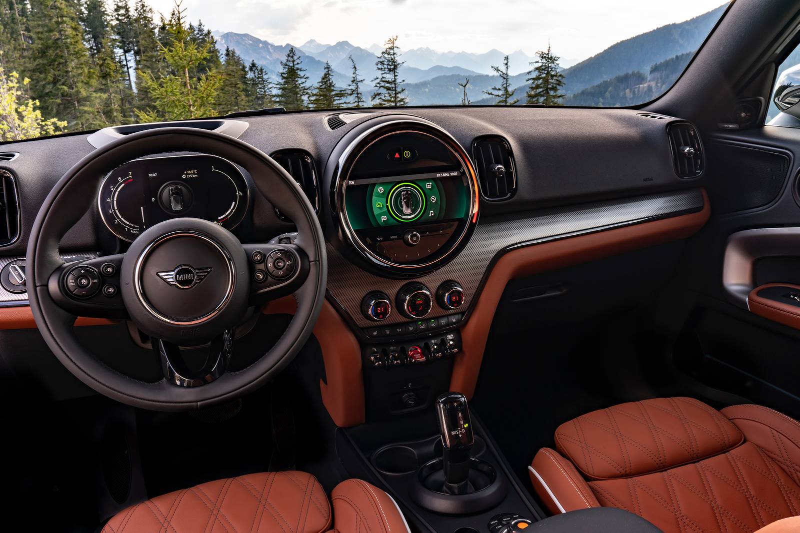 2021 MINI Countryman interior D
