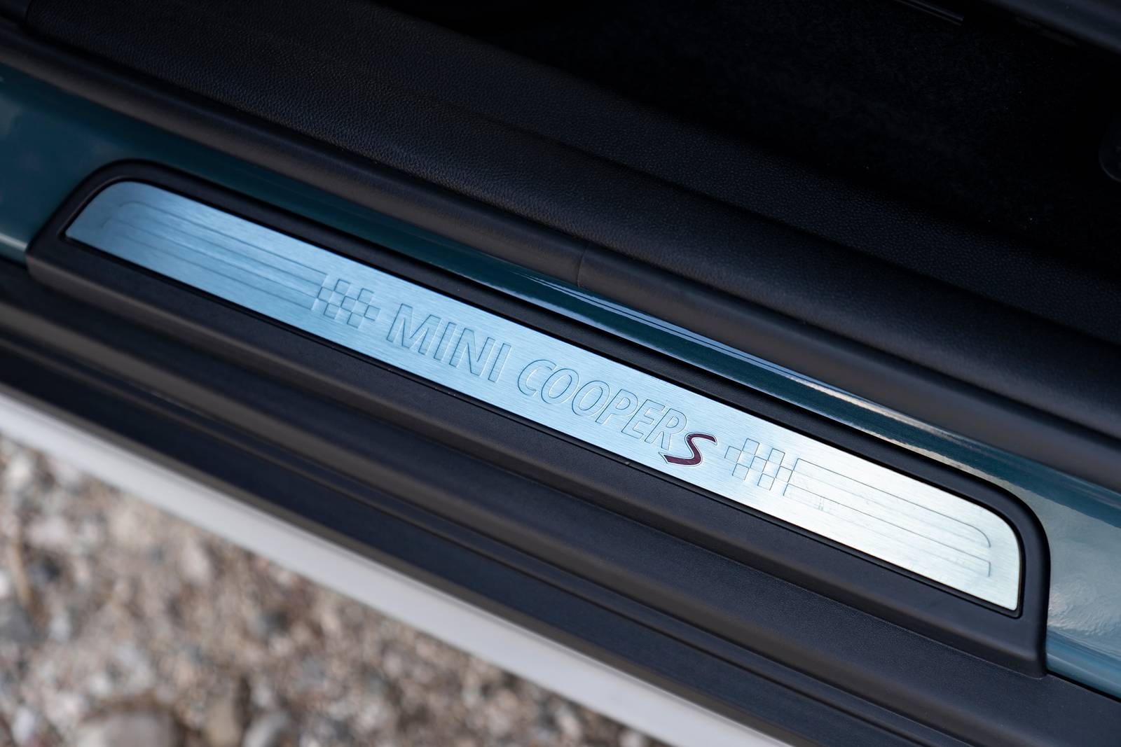 2021 MINI Countryman interior DETAIL