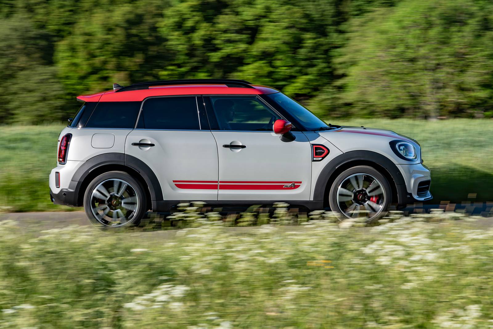 2021 MINI Countryman — OEM photo 4