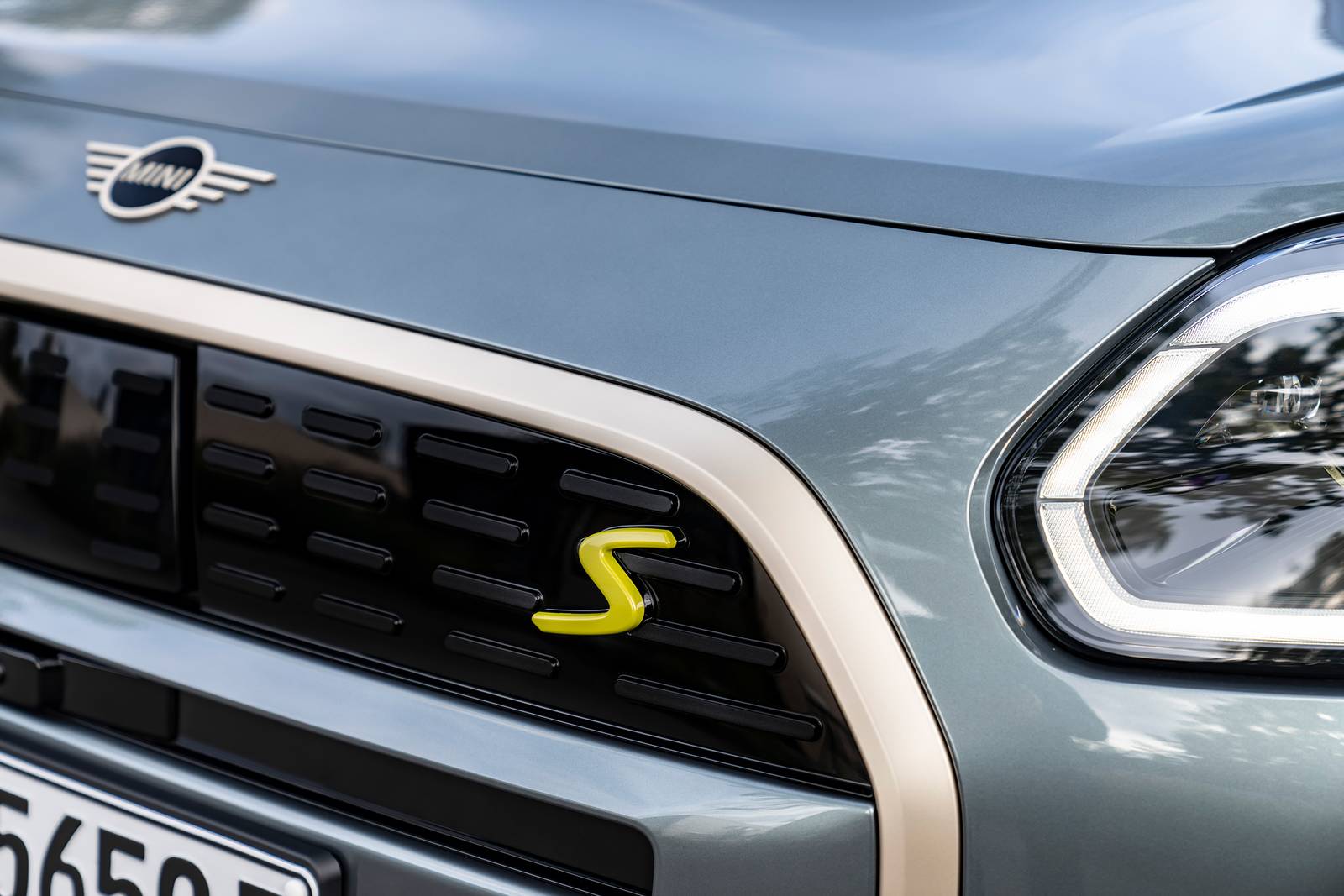 2025 MINI Countryman — OEM photo 4