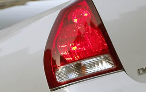 2004 Mitsubishi Diamante exterior EDETAIL