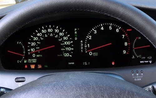 2004 Mitsubishi Diamante interior G