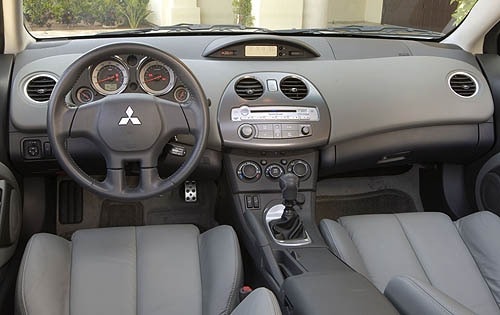 2008 Mitsubishi Eclipse interior I