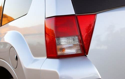 2004 Mitsubishi Endeavor exterior EDETAIL
