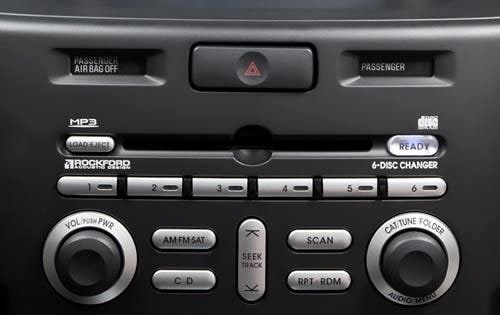 2011 Mitsubishi Endeavor interior CC