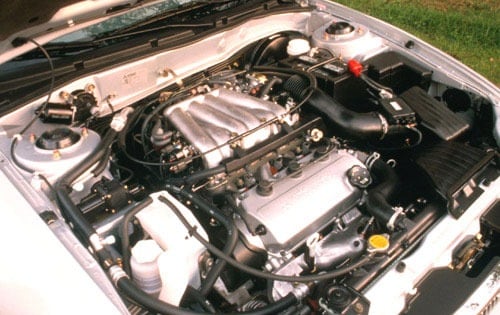 2000 Mitsubishi Galant exterior E