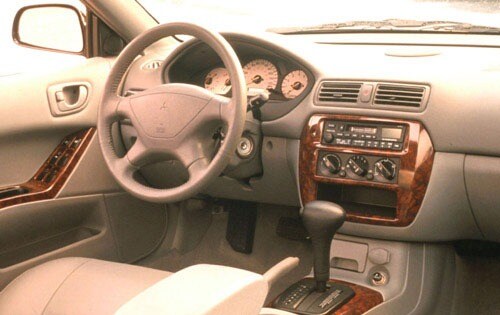 2000 Mitsubishi Galant exterior FQ